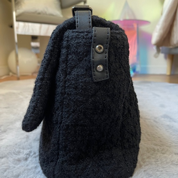 Chanel Vintage 2009 XL Maxi Jumbo Black Tweed 2.55 Reissue Bouclé Messenger Bag - Picture 7 of 17